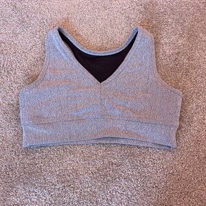 Athletic crop top too cute